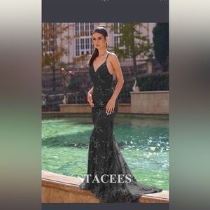Elegant Black Floral Evening Prom Dress Gown